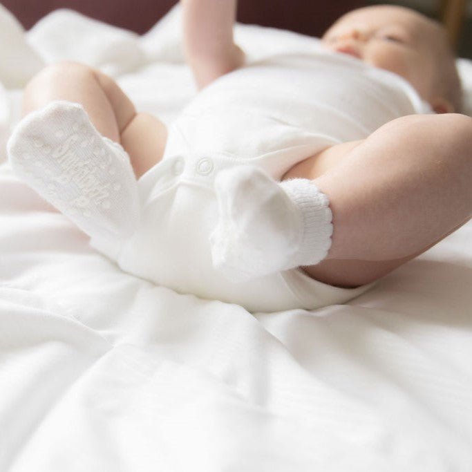 Snugabugz | Baby Socks That Stay On With Non-Slip Soles - White 3 Pack