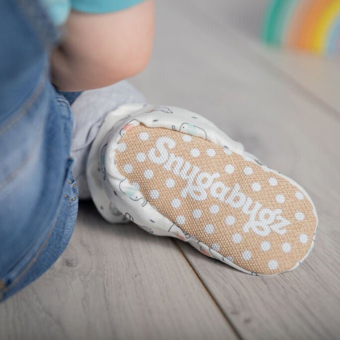 White Elephant Print - Baby Booties That Stay On with Non-Slip Soles | Snugabugz